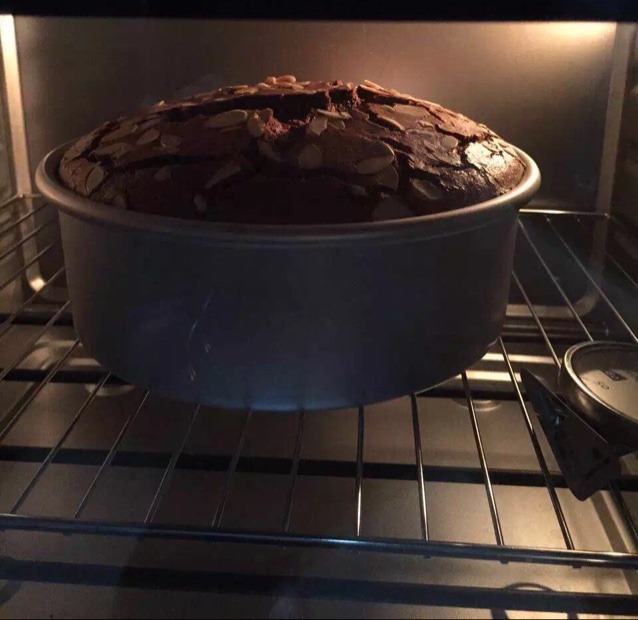 巧克力戚风蛋糕