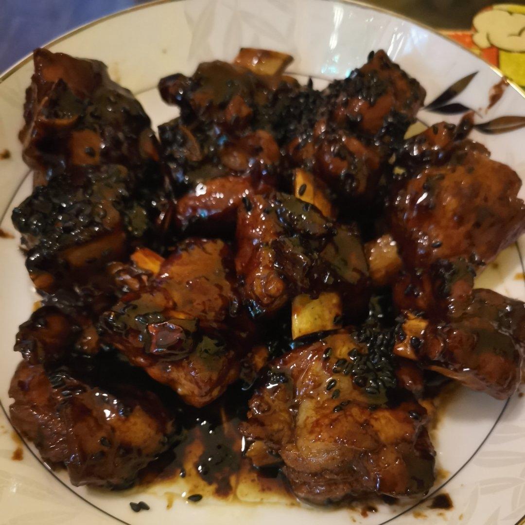 糖醋排骨（试验多次的最佳口感）