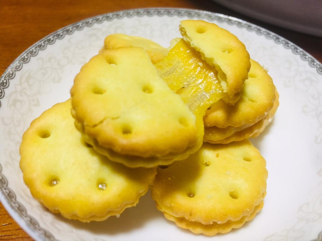 咸蛋黄牛扎饼干