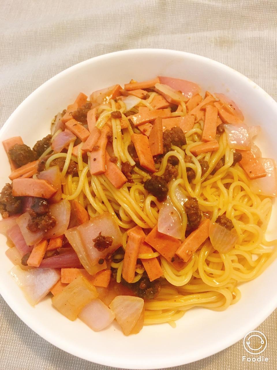 黑椒牛柳炒意面