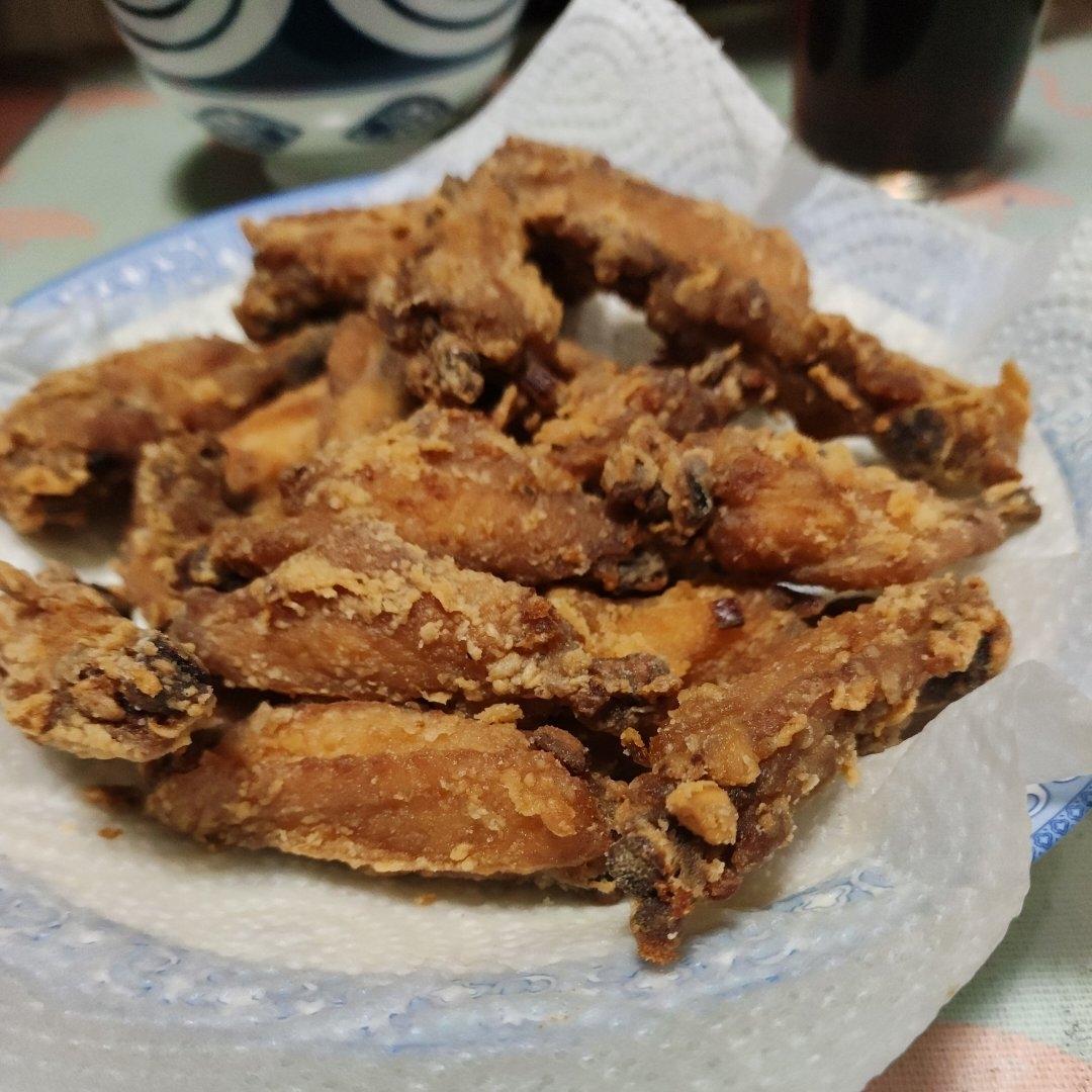 蒜香炸鸡翅