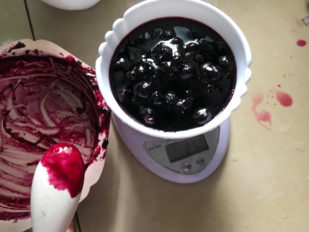 蓝莓果酱