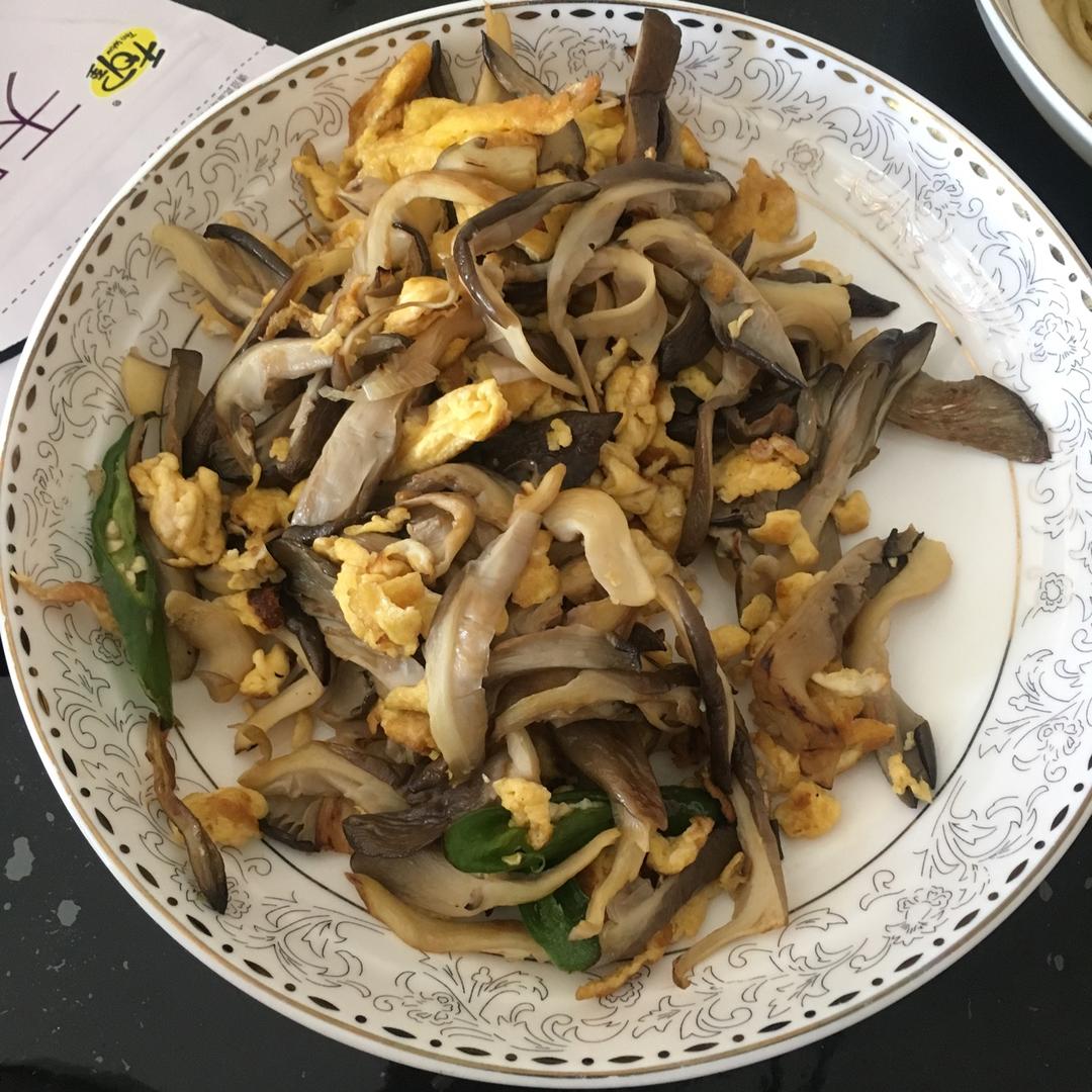 蘑菇炒蛋
