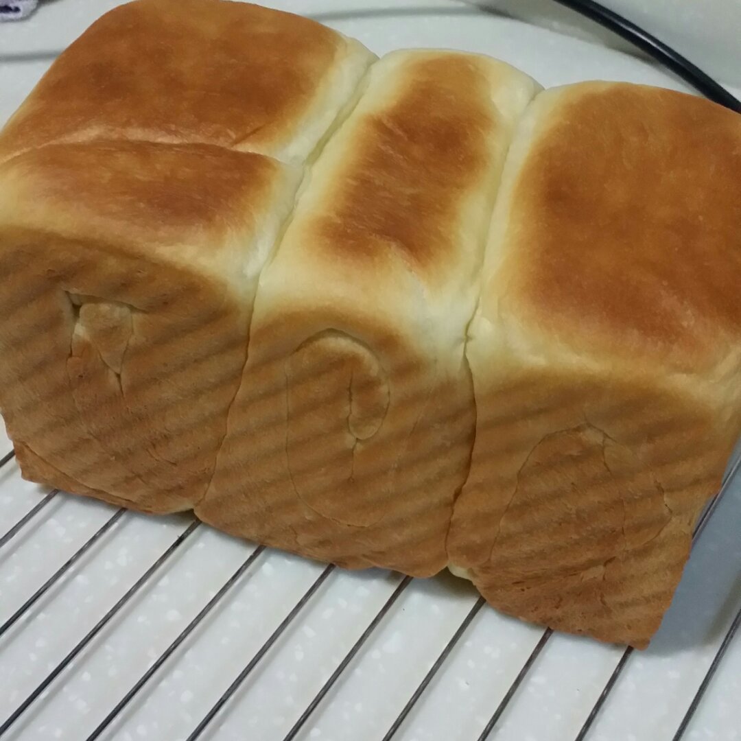 奶香超浓郁的淡奶油吐司（消灭淡奶油）