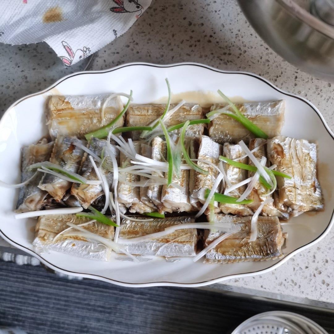 清蒸带鱼❗️检验带鱼是否新鲜的不二法门✌