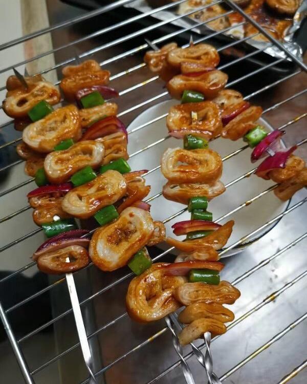 好吃到爆火爆肥肠