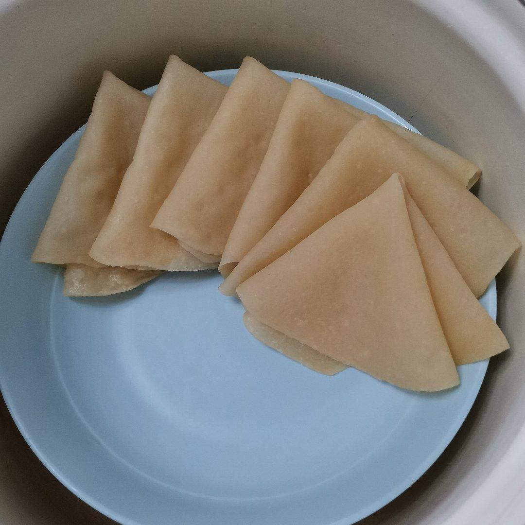 春饼   轻松一次做出十几张的春饼皮