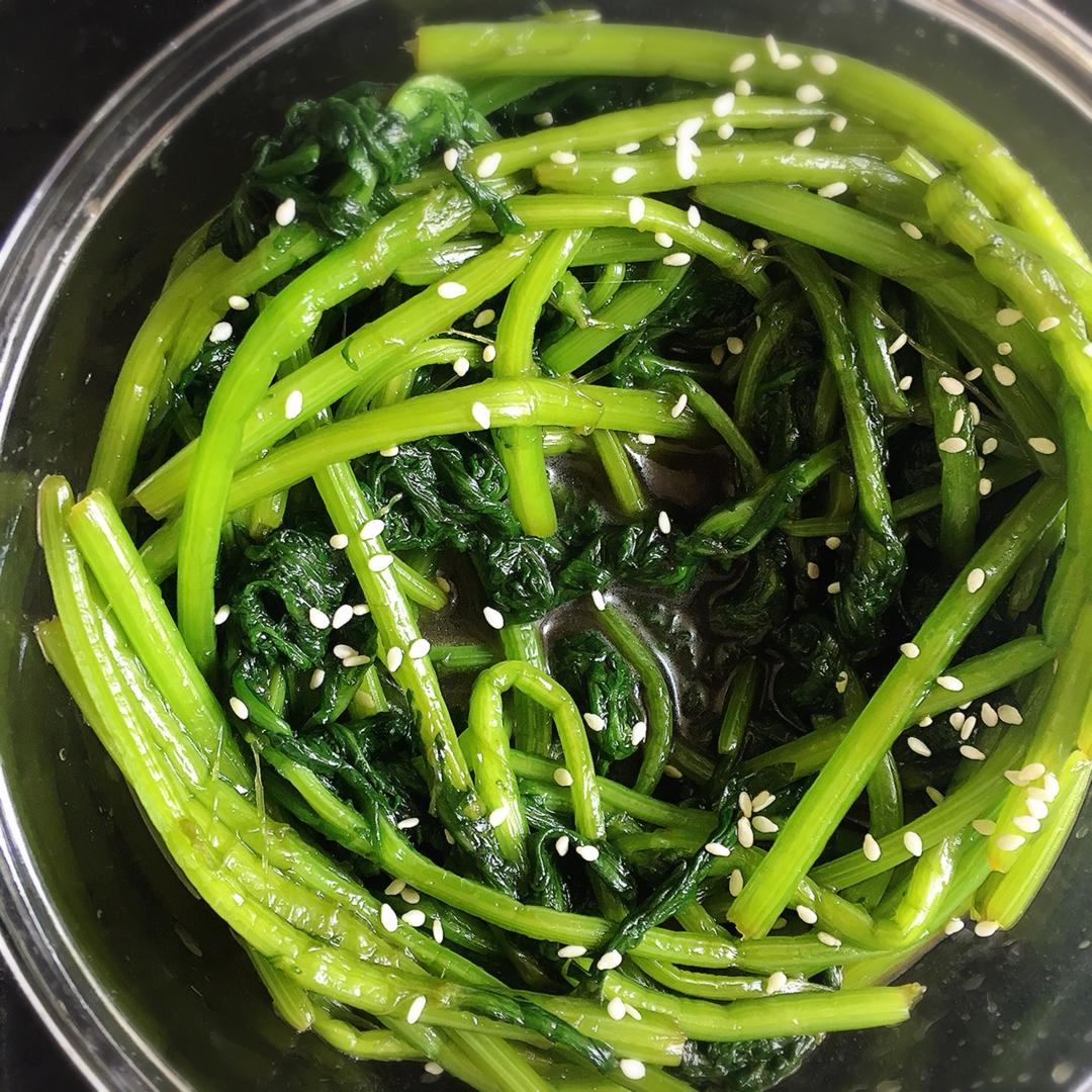 凉拌茼蒿