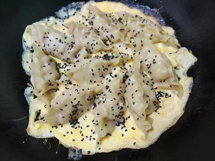 懒人快手抱蛋煎饺