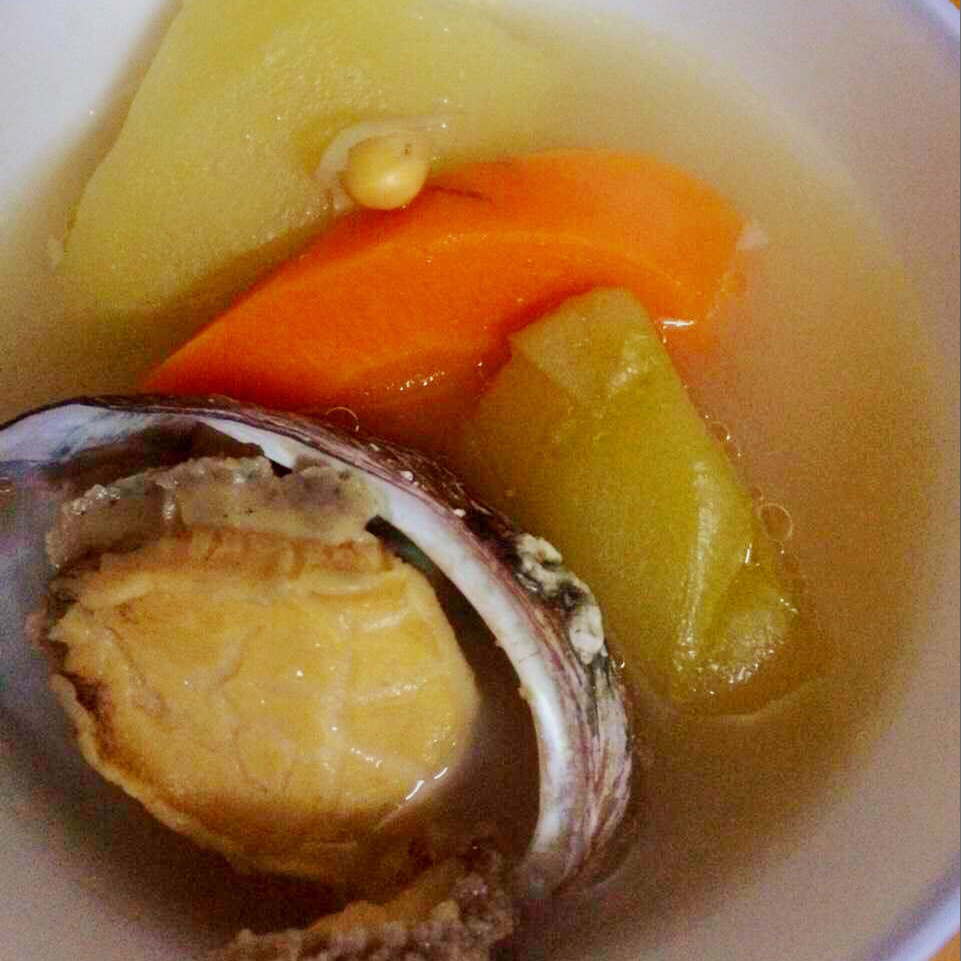 佛手瓜鲍鱼排骨汤