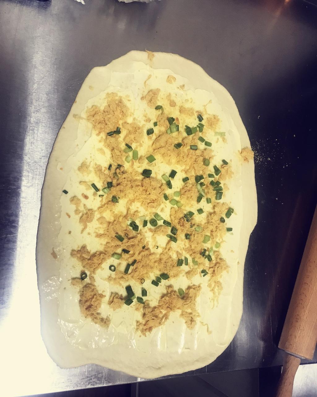 香葱肉松手撕吐司