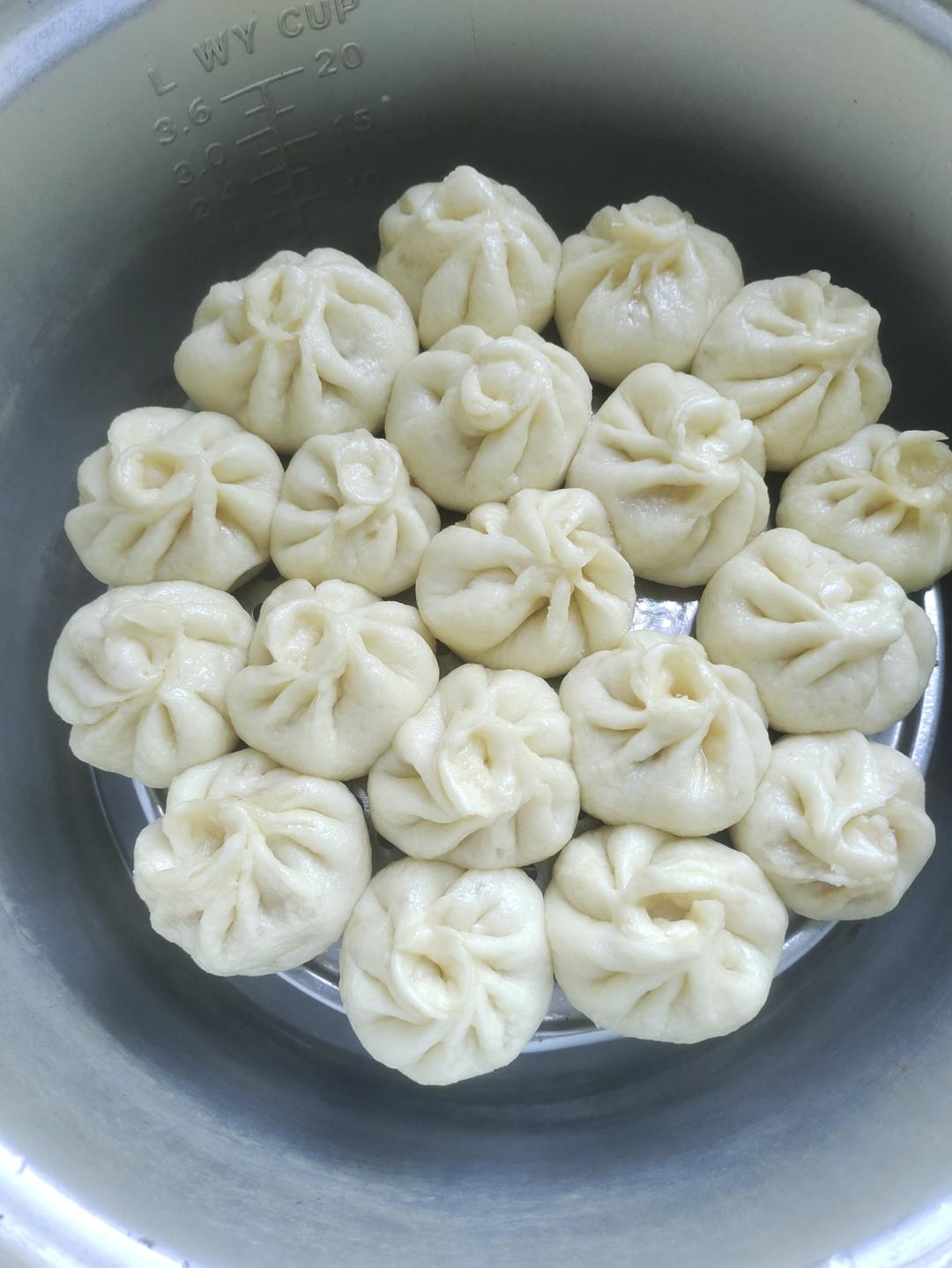 早餐铺的小笼包（发面零失败）