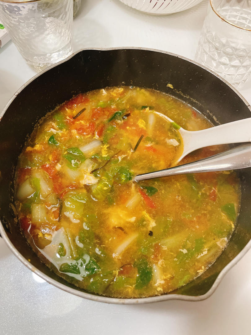 西红柿鸡蛋青菜汤