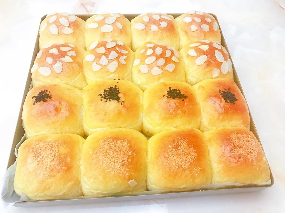 鲜奶油小餐包（一次发酵）