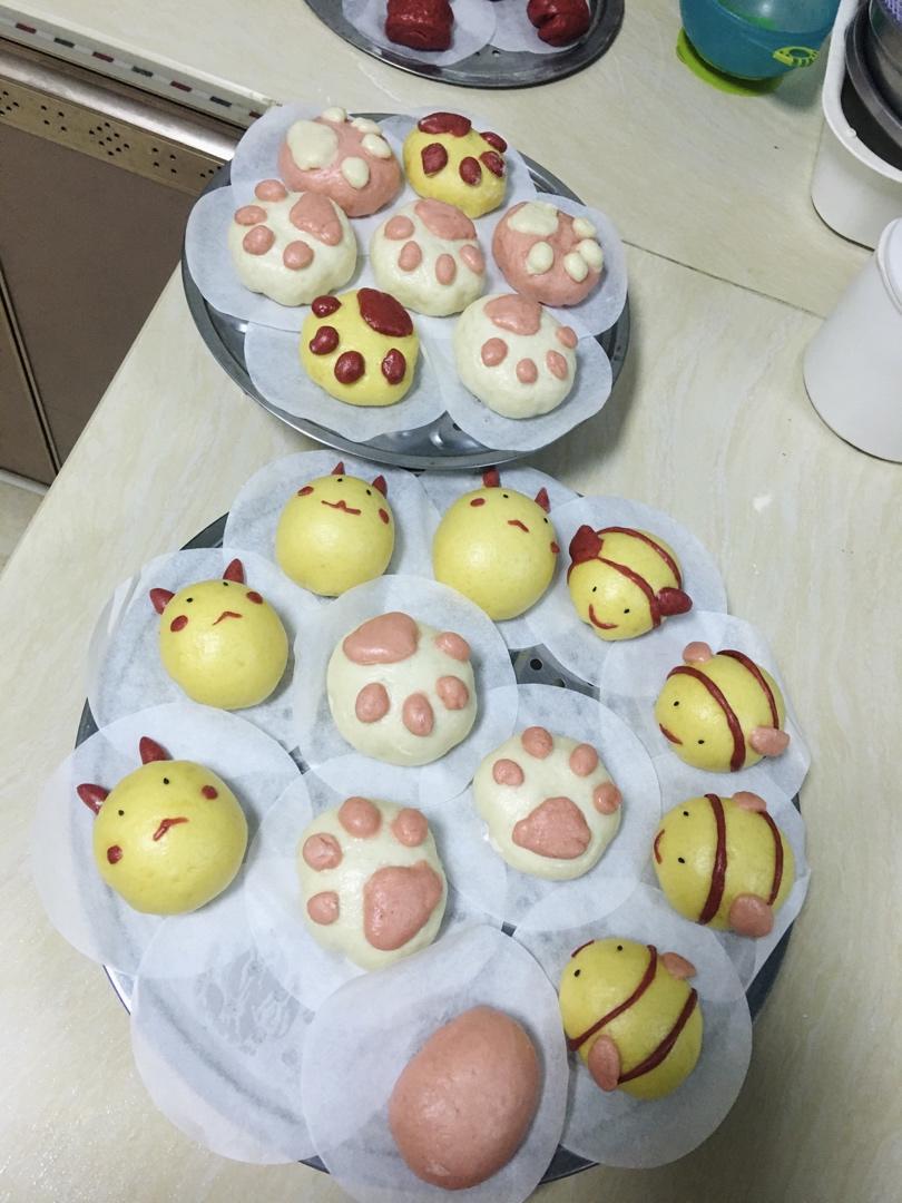 卡通馒头－皮卡丘