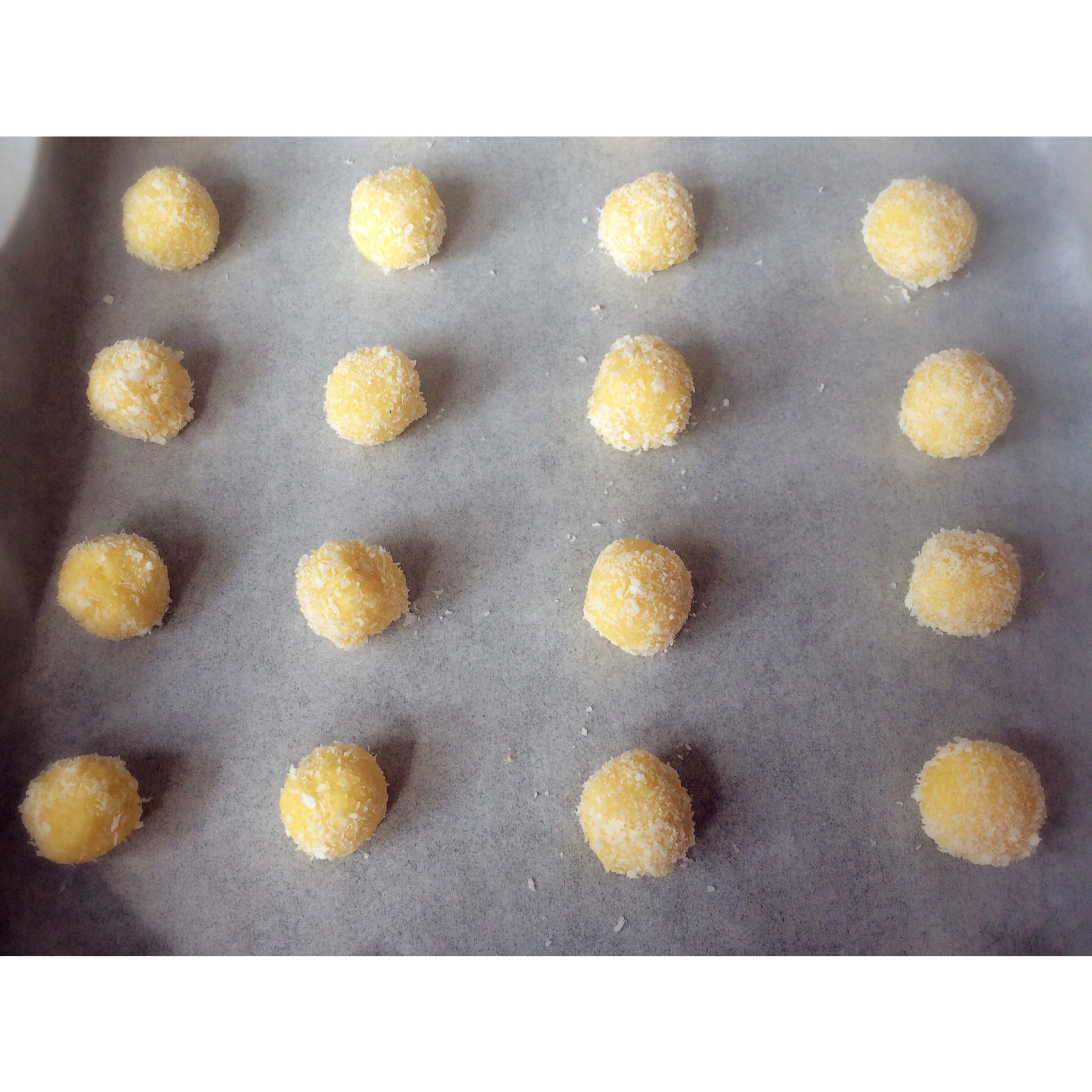 【视频】椰蓉小酥球（消耗蛋黄）童年美食