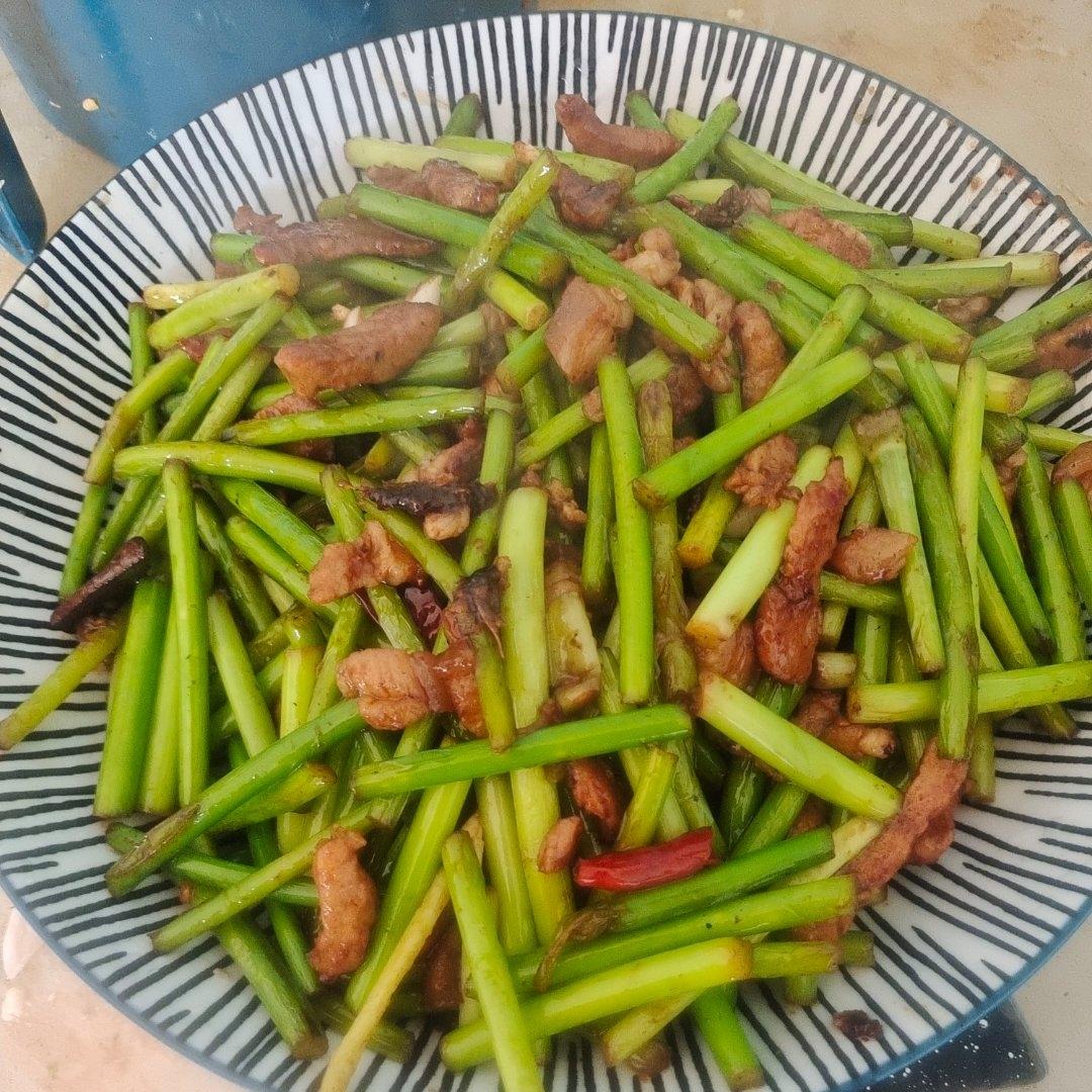 蒜薹炒肉