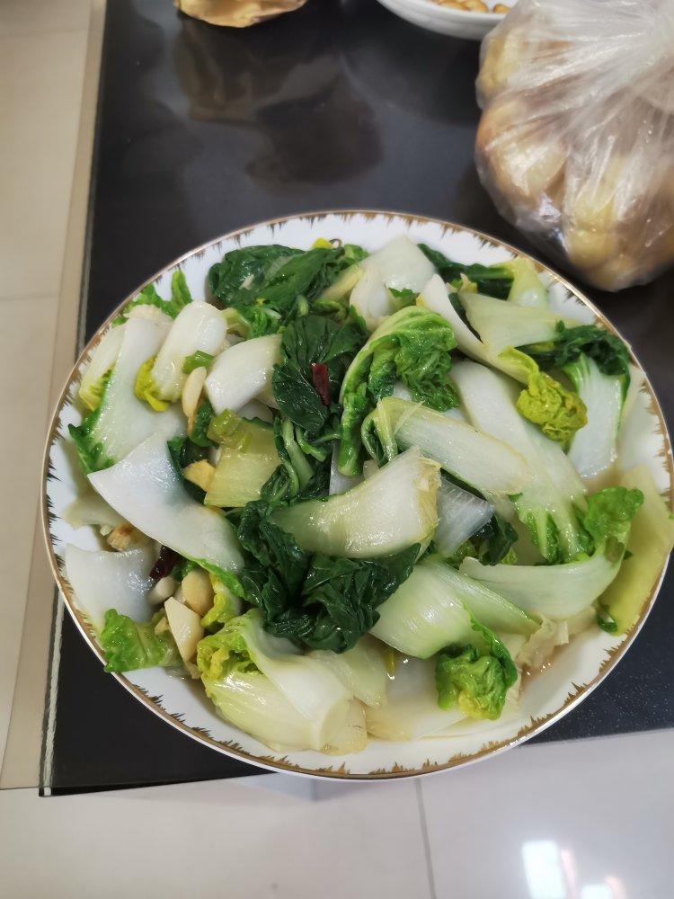 炝炒黄心菜