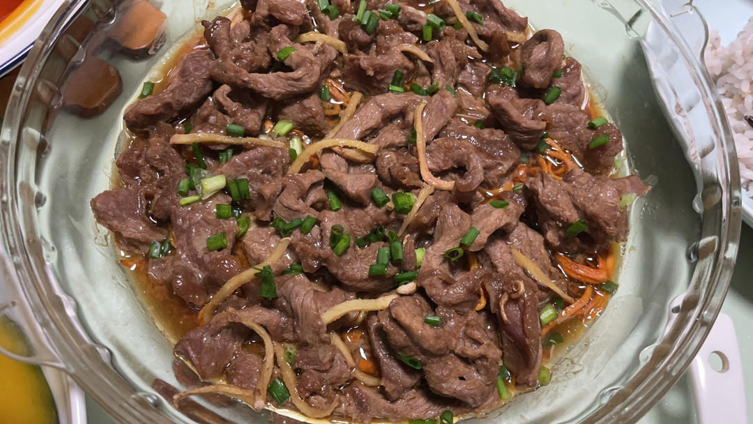 适合懒人的健康蒸菜，虫草花蒸牛肉