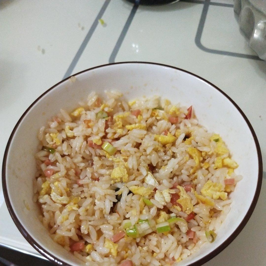 【番茄虾仁炒饭】