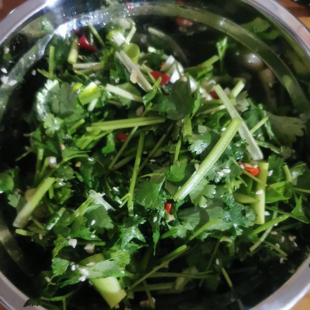 凉拌香菜