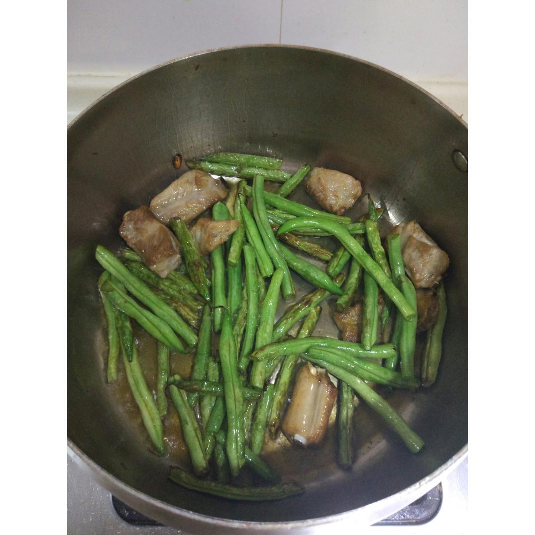 豆角焖面
