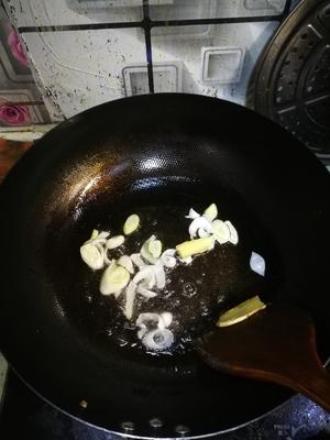 咸蛋黄鱼籽豆腐的做法 步骤5
