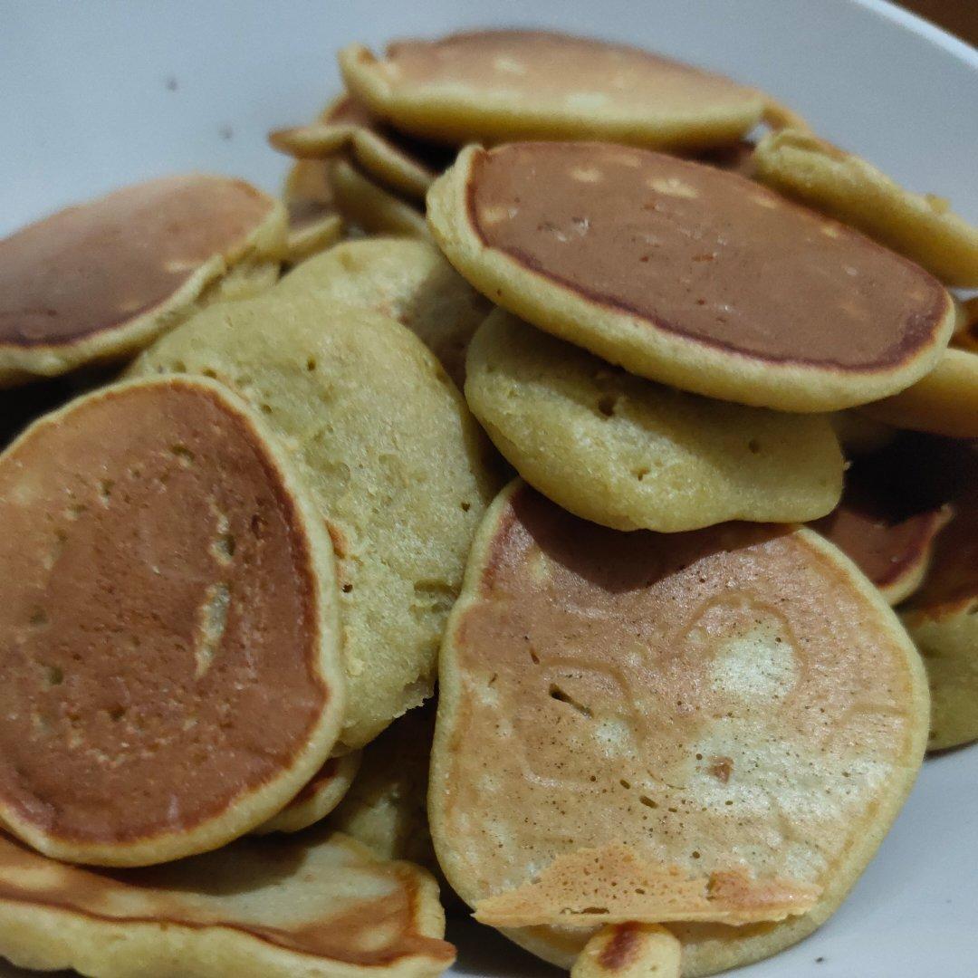 宝宝辅食：苹果奶香松饼