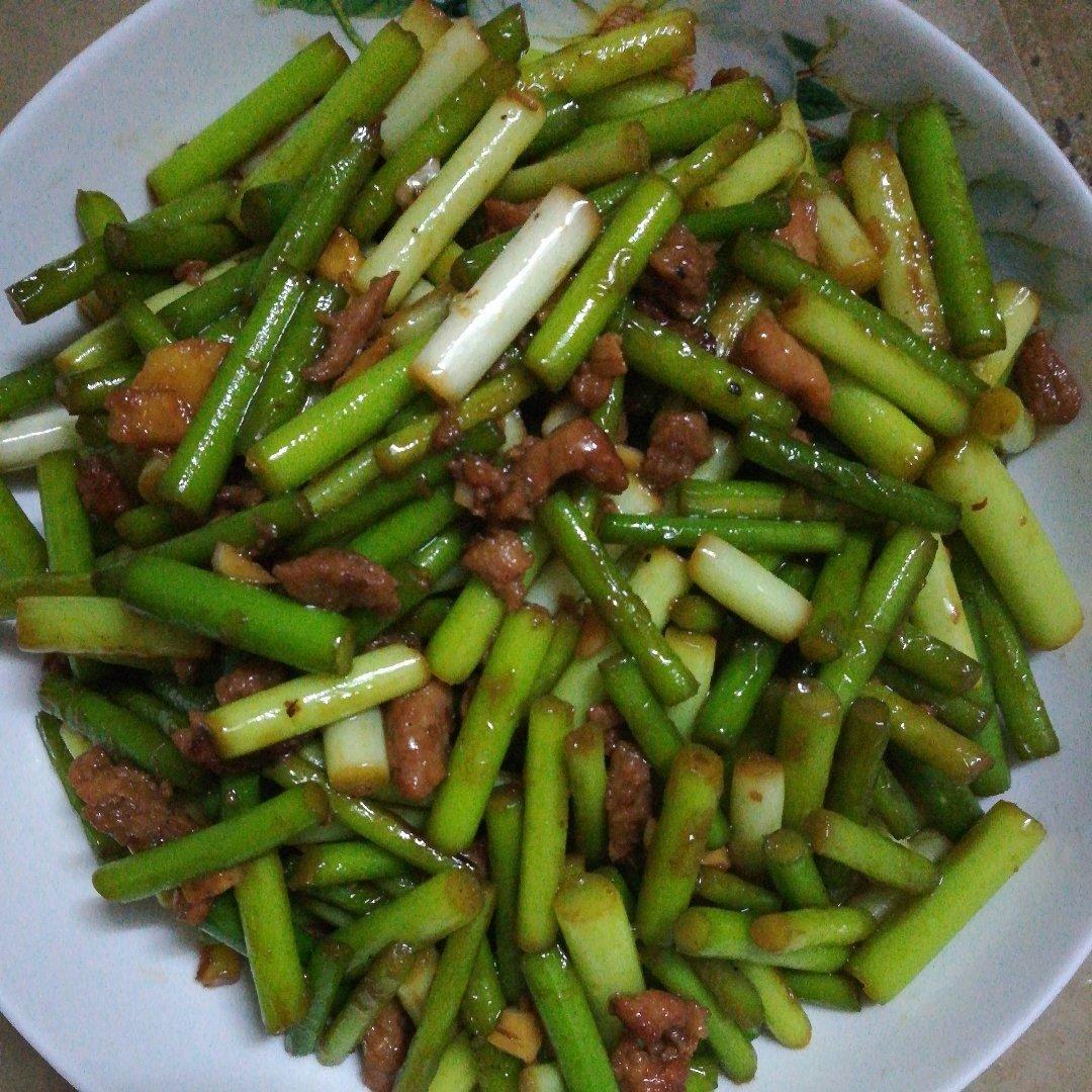 蒜薹炒肉