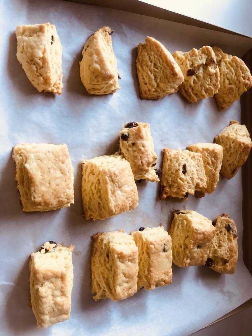 完胜星巴克的超美味酥脆司康 super easy crunched scone