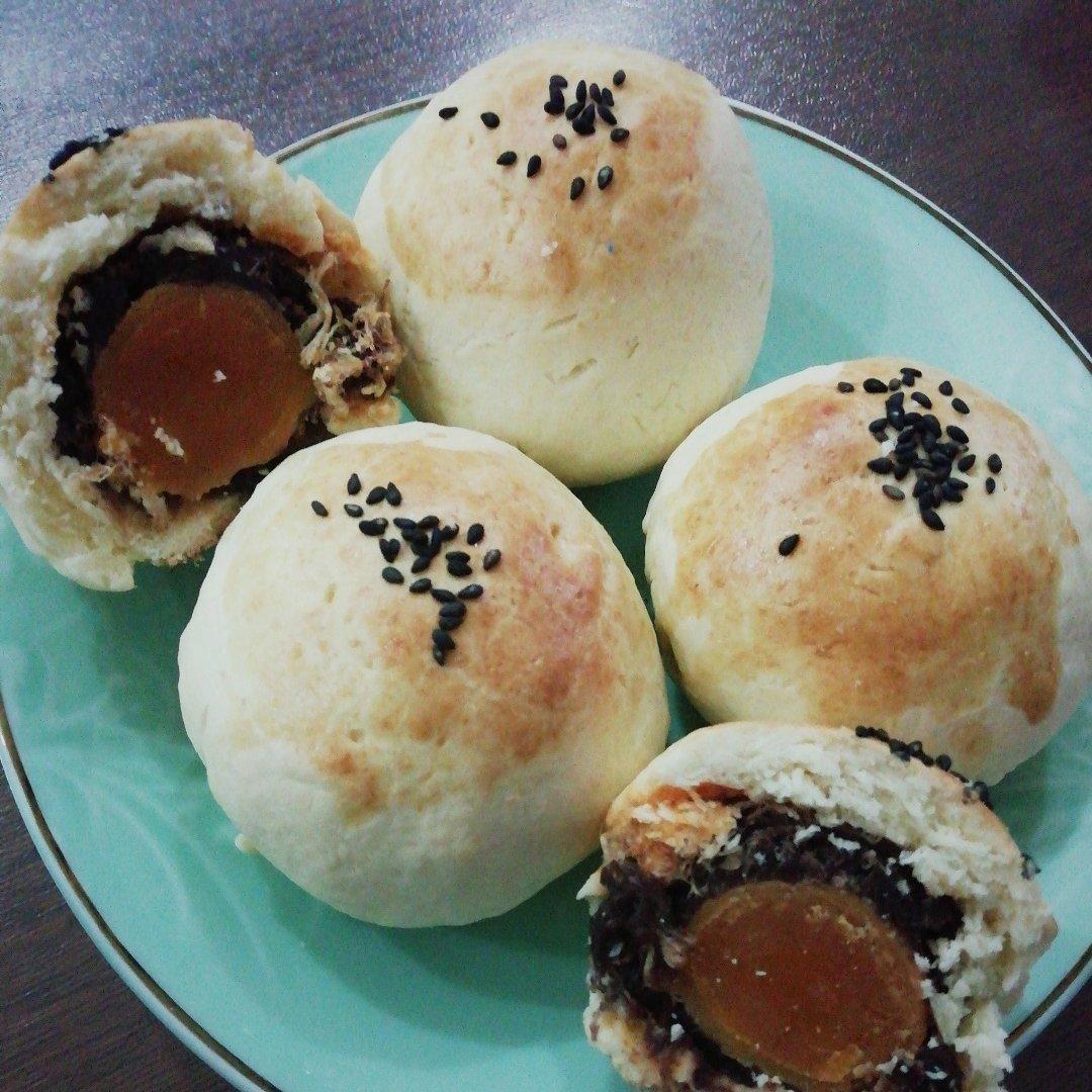 《Tinrry+》菠萝蛋黄酥（超快手、免揉、不用开酥）