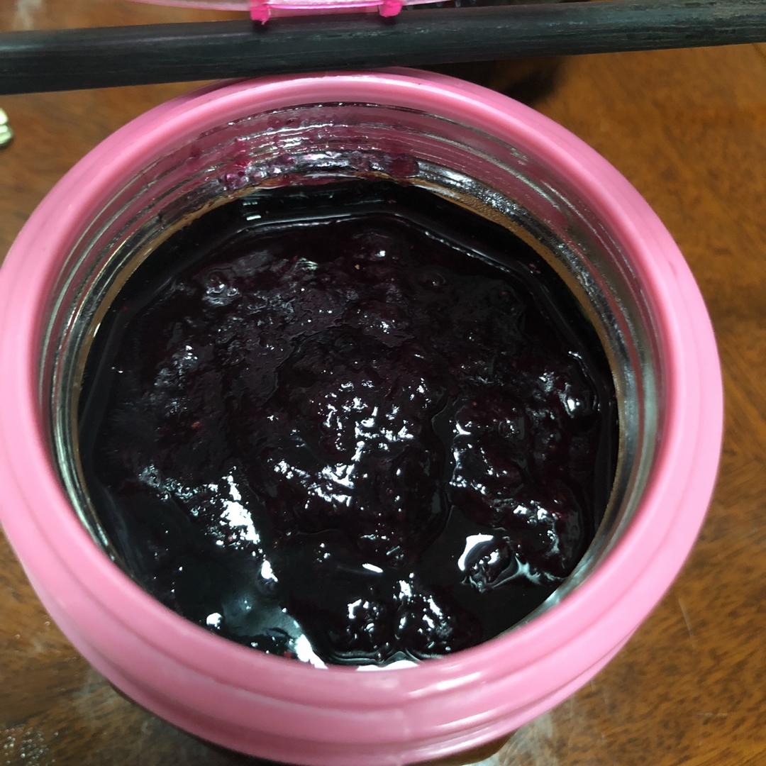 蓝莓果酱