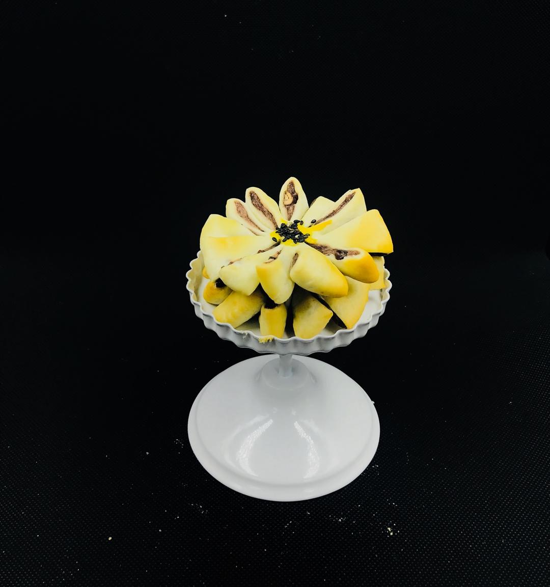 豆沙菊花酥