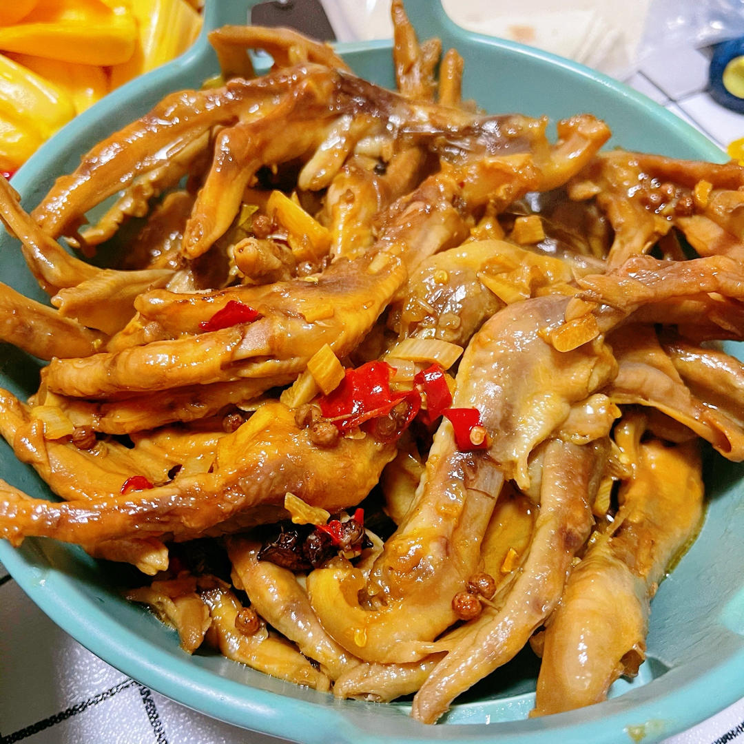 卤鸭掌不好吃你打我