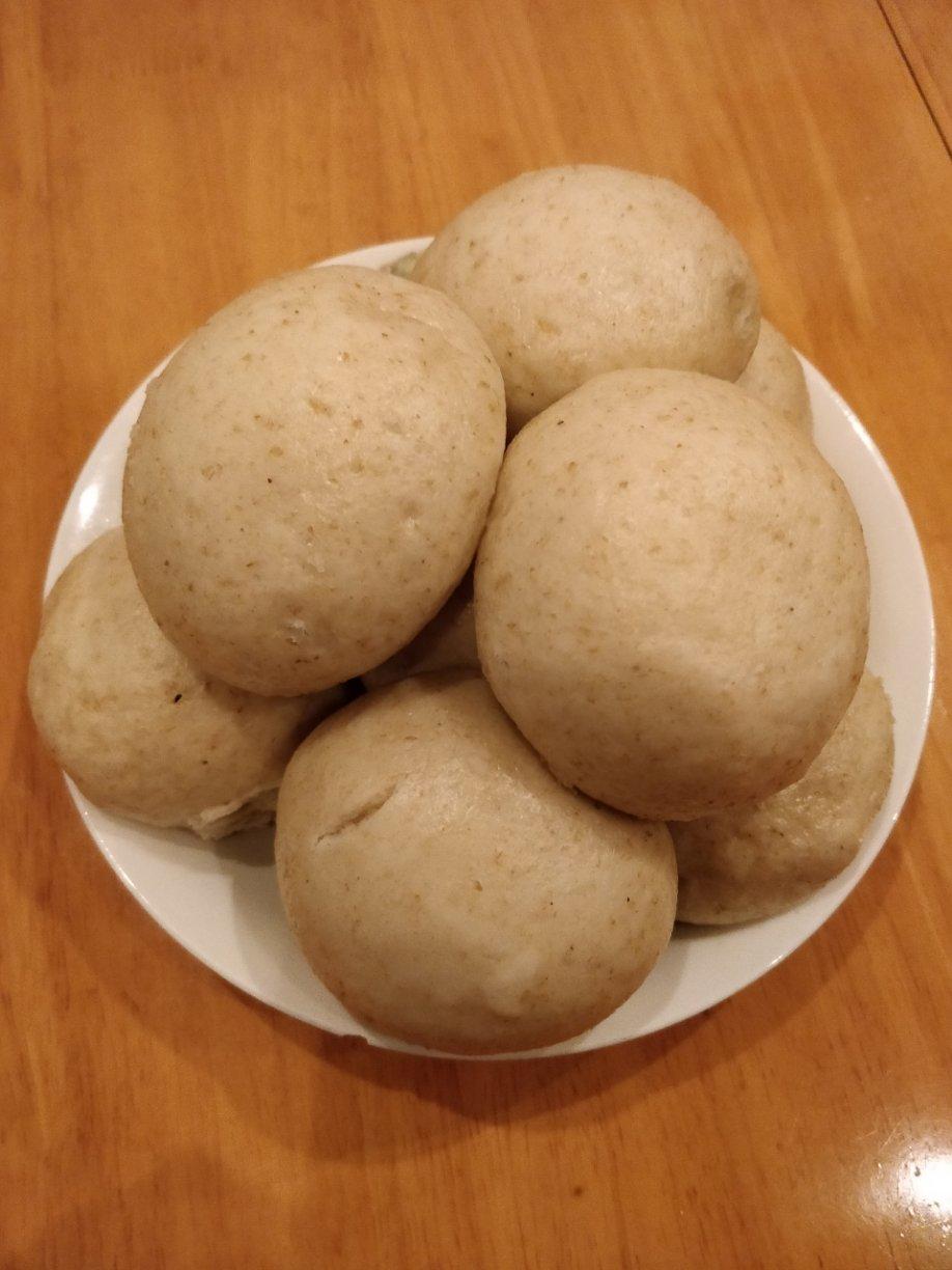 全麦馒头