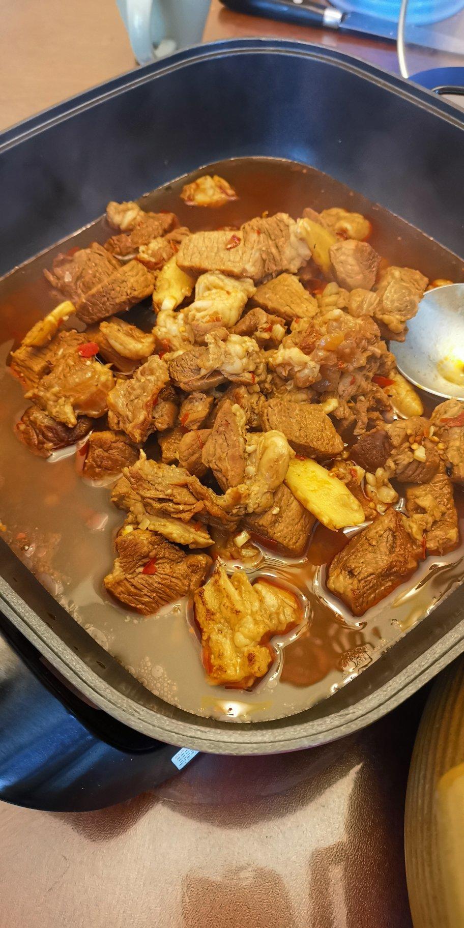 好吃到爆汁的火锅红烧牛肉
