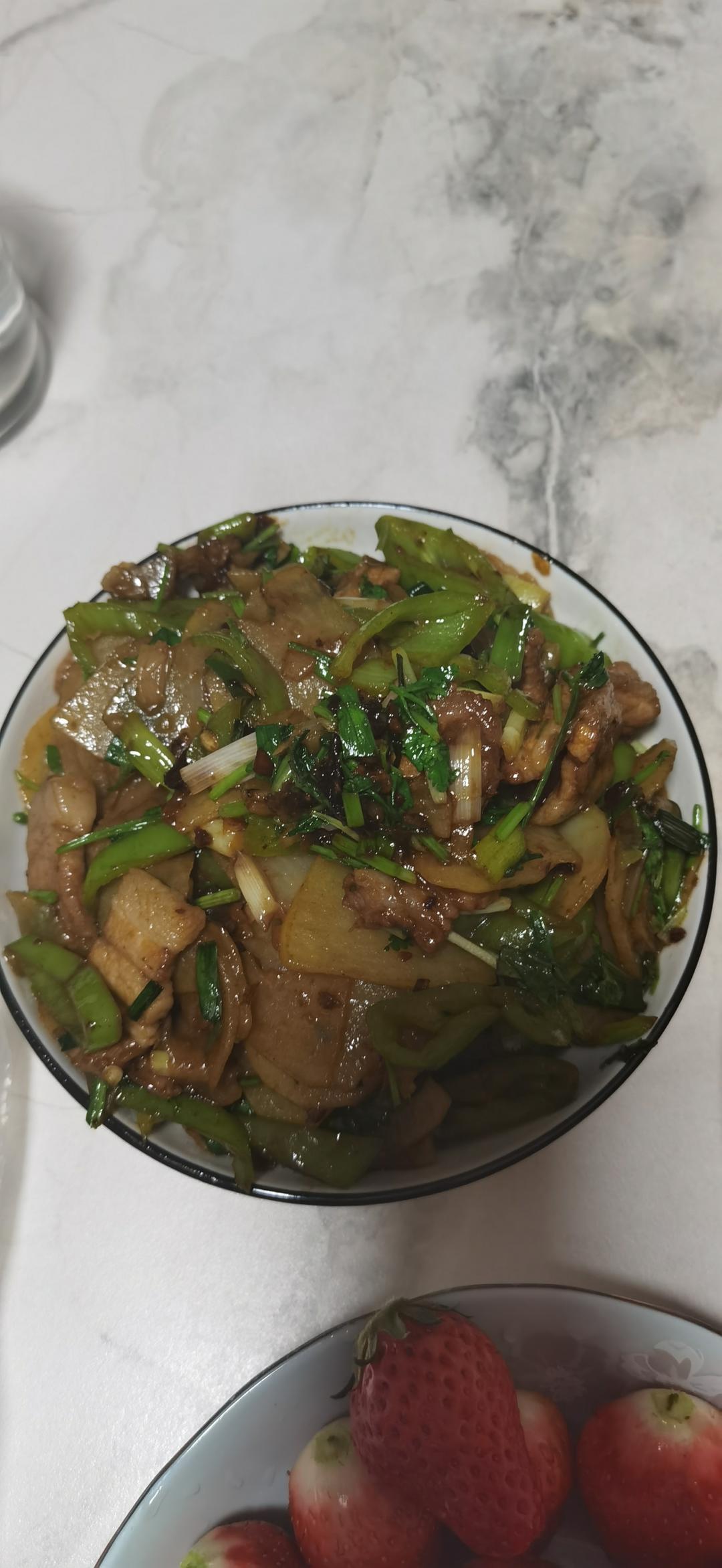土豆片炒肉