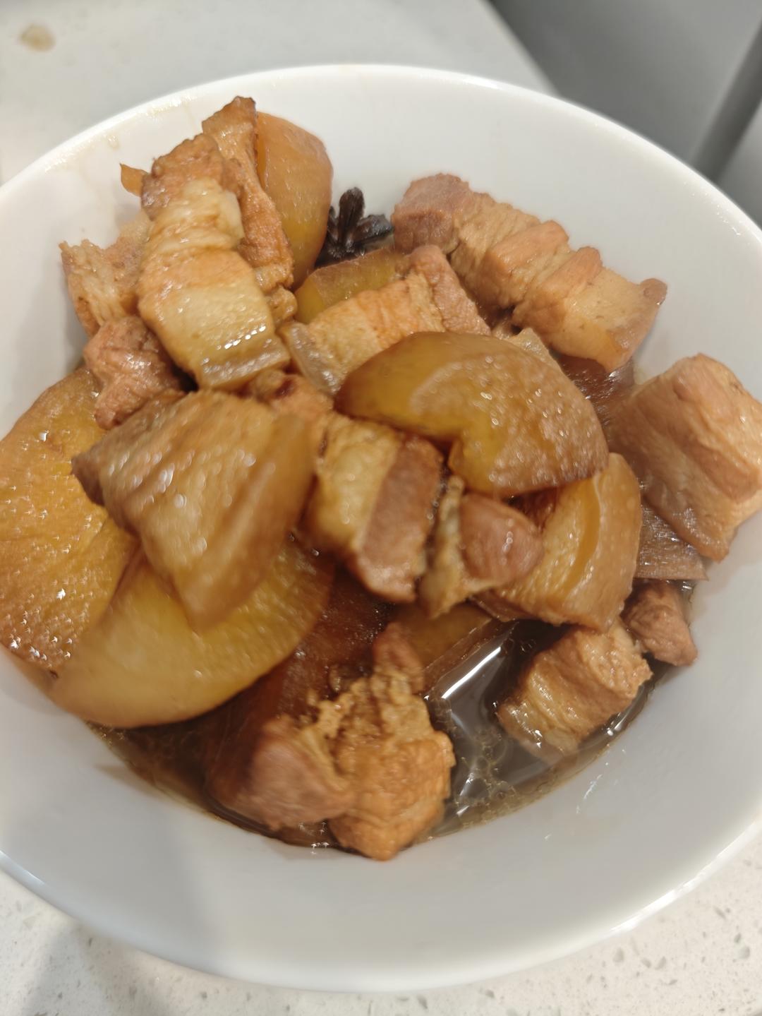 萝卜烧肉（小朋友最爱吃）