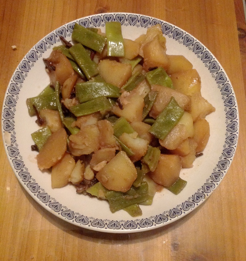 土豆炖豆角