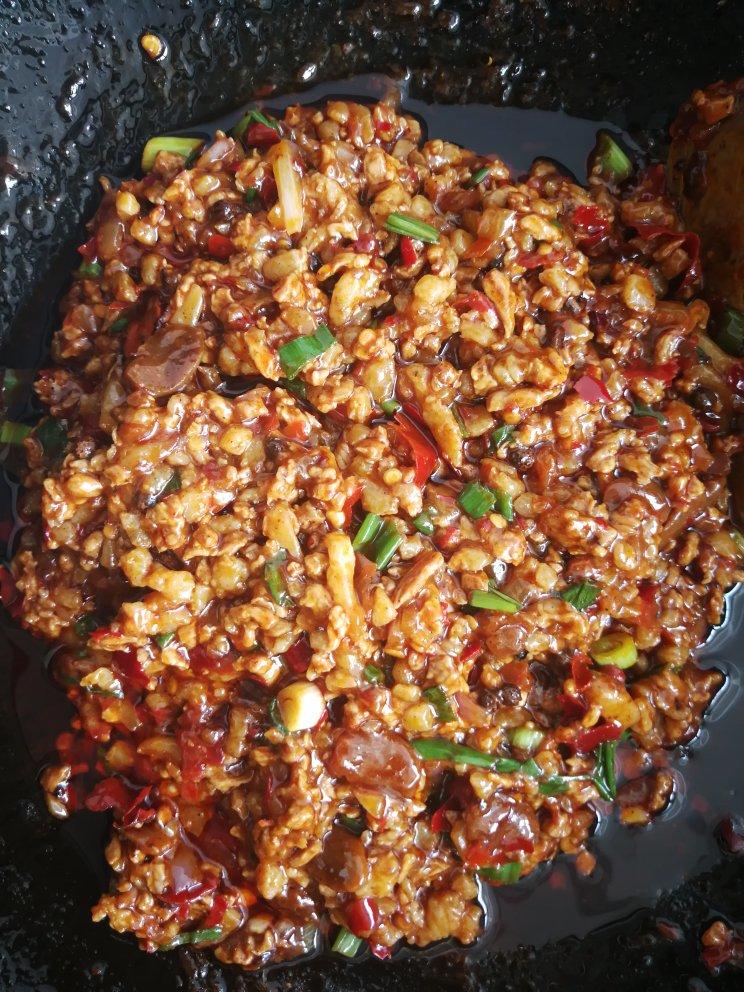 用淡定的眼神看世界做的香菇肉酱