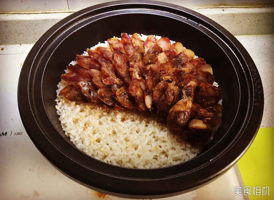香肠煲仔饭