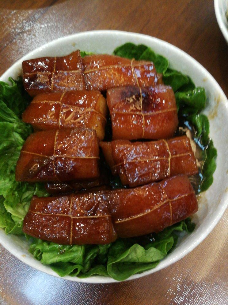 【东坡肉】