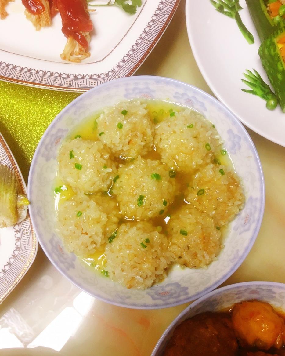 蒸糯米肉丸子