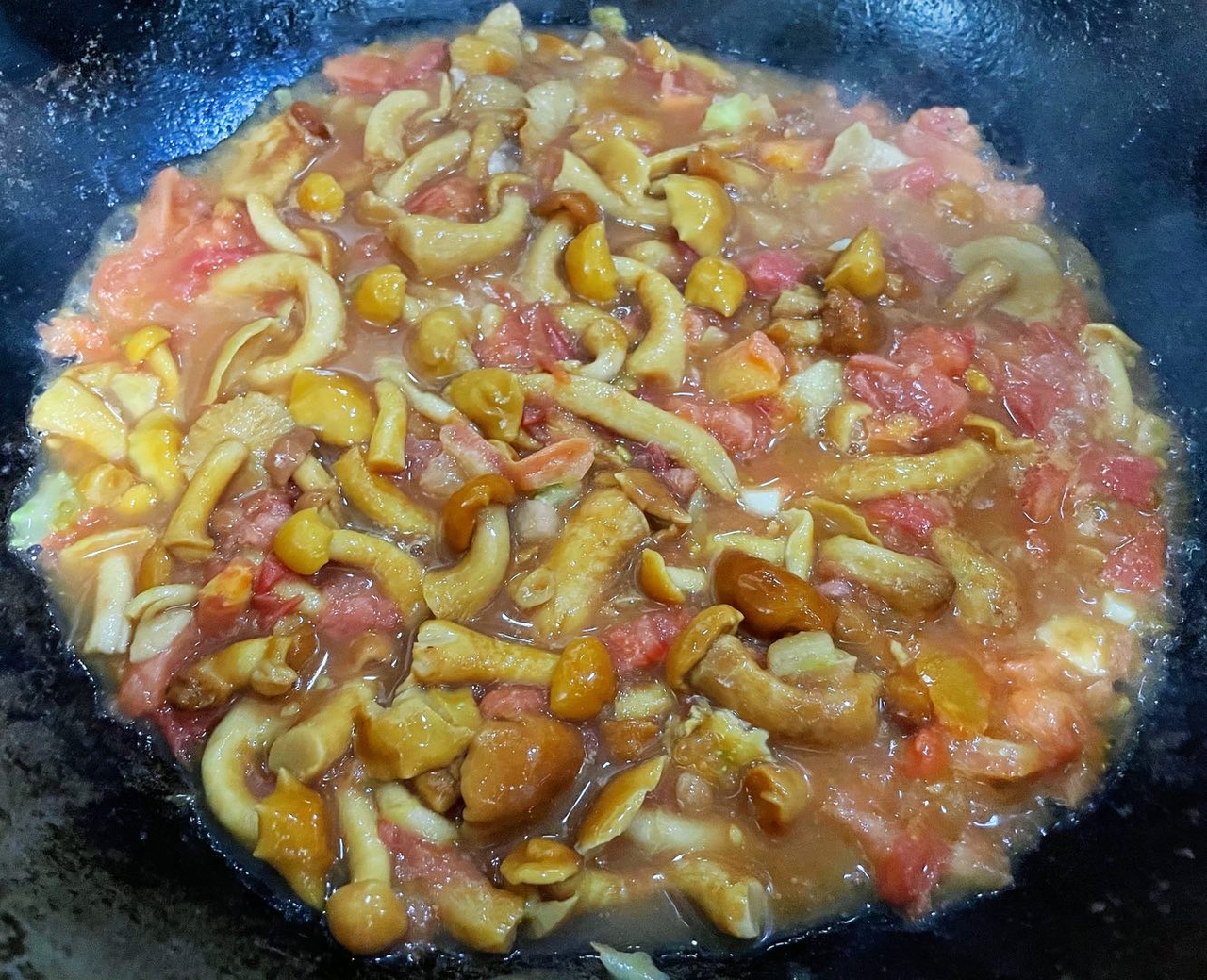 滑子蘑西红柿豆腐汤的做法 步骤6
