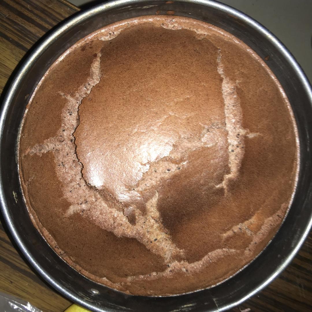 烤箱做蛋糕（戚风蛋糕的做法）
