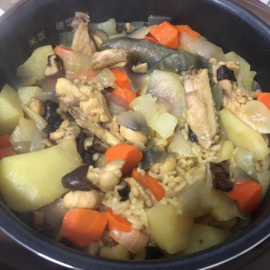 咖喱鸡翅焖饭