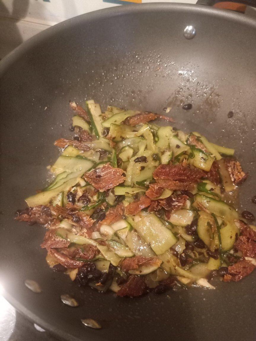 豆豉鲮鱼炒青瓜