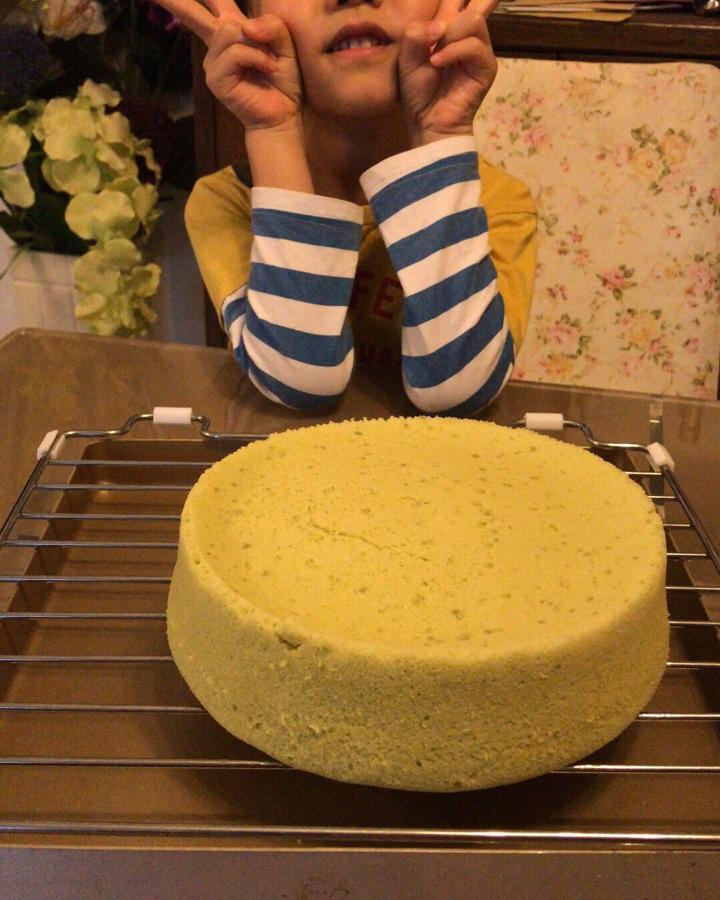 蒸蛋糕和电饭锅蛋糕