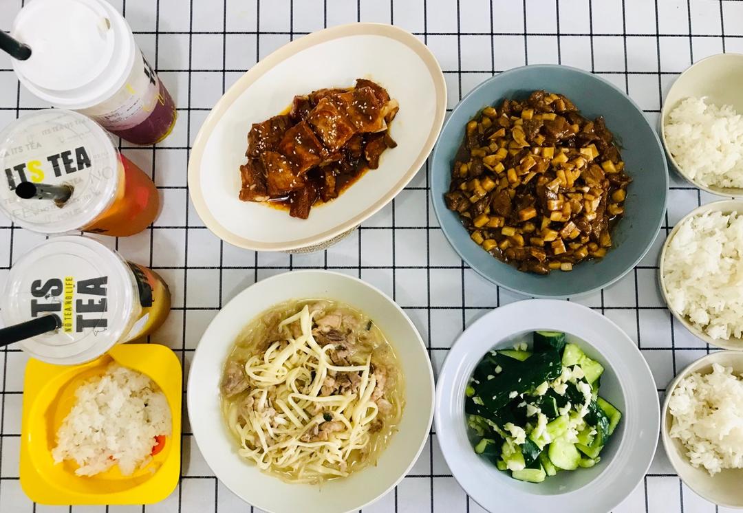 黑胡椒杏鲍菇牛肉粒