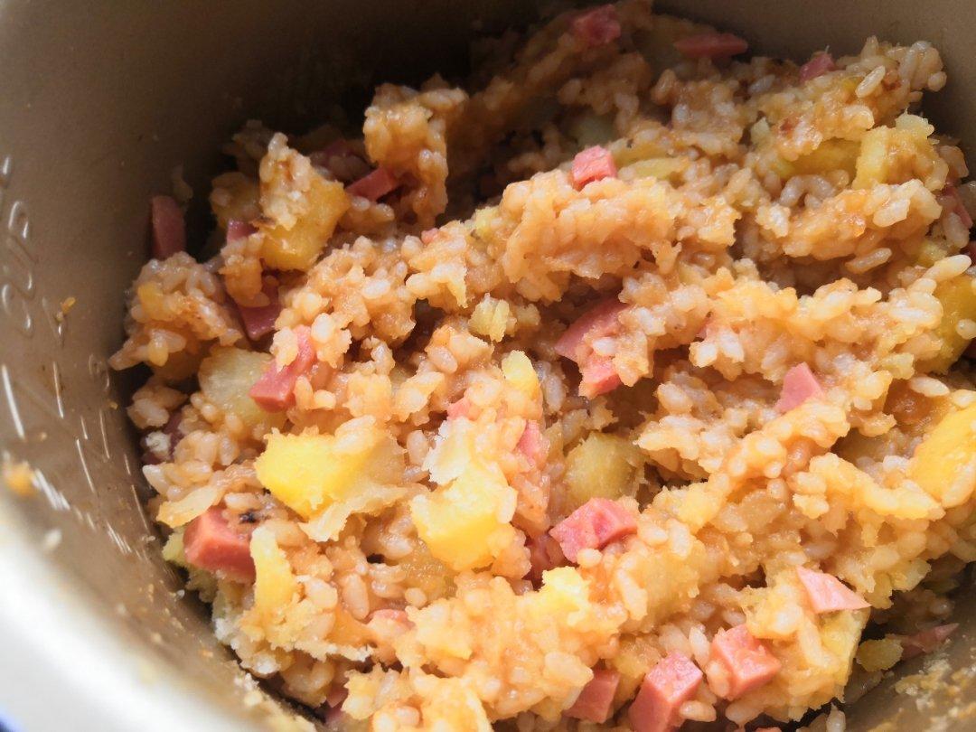 土豆焖饭（电饭锅版）